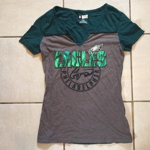 EAGLES T-SHIRT